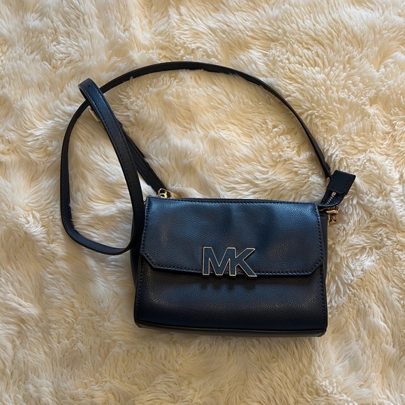 Michael Kors Blue Crossbody Bag - Picture 2 of 4